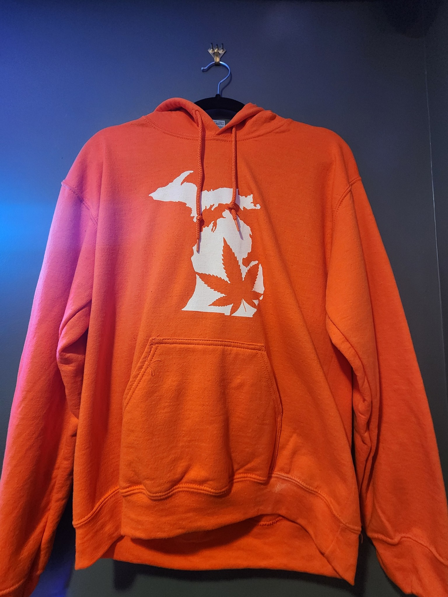 ORANGE MEDS HOODIE