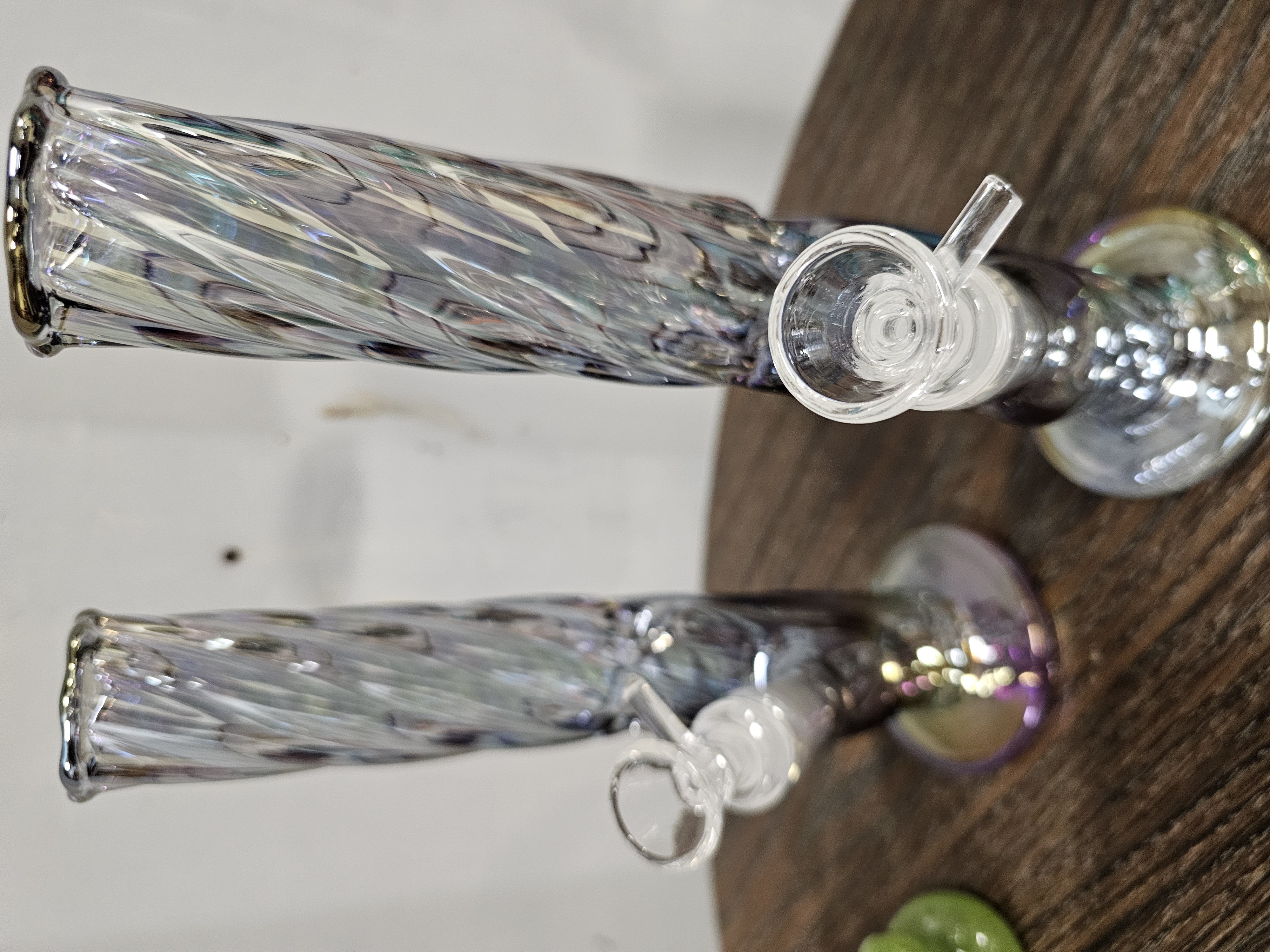 GLASS SPIRAL BONG - One Size