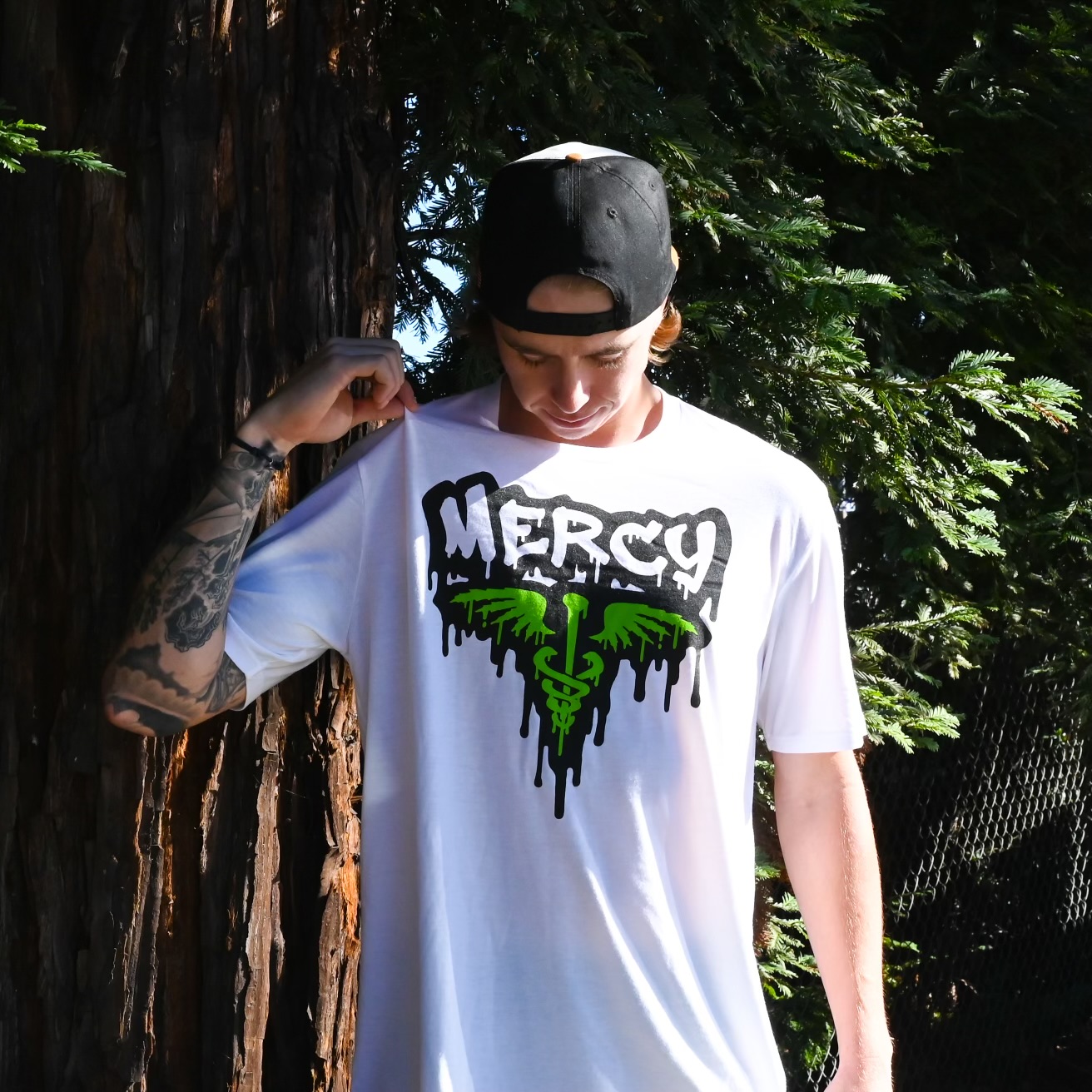 WHITE DRIP TSHIRT - 4XL