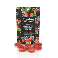 SMOKIEZ - EDIBLE - FRUIT CHEW - INDICA - THC:CBN - 1:1 SOUR JAMBERRY - 100MG
