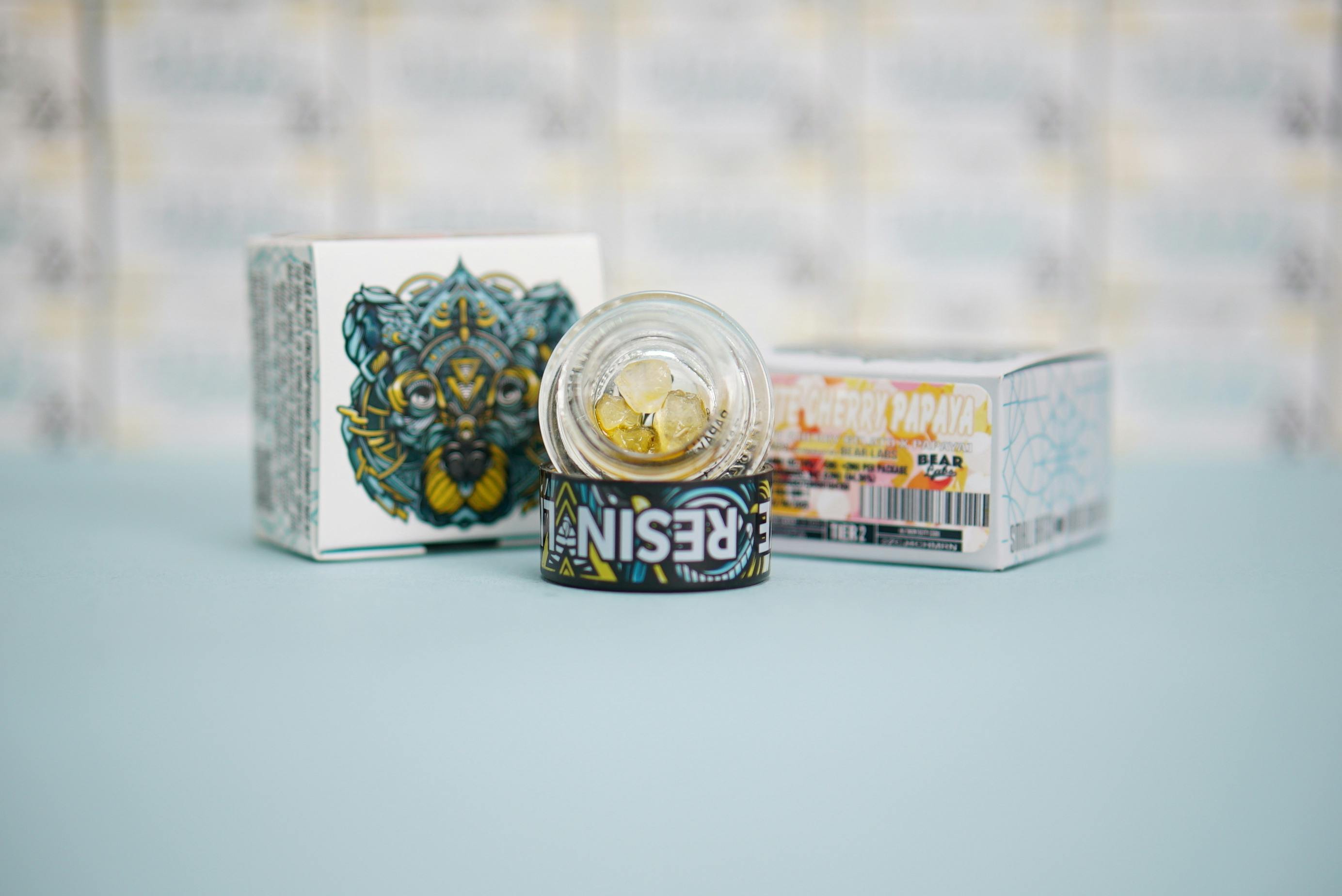 Bear Labs — - WHITE CHERRY PAPAYA - DIAMONDS -