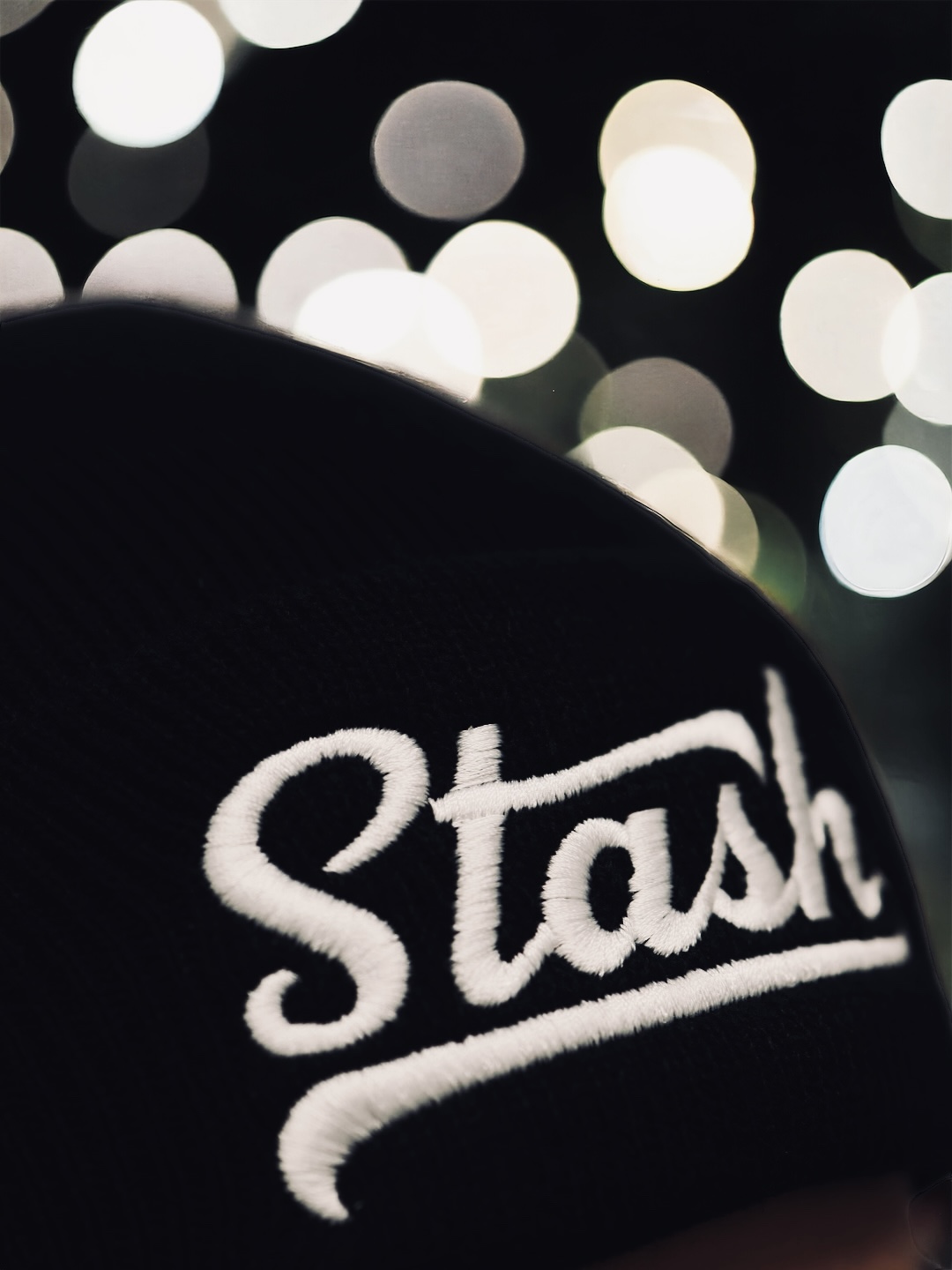 BEANIE - BLACK