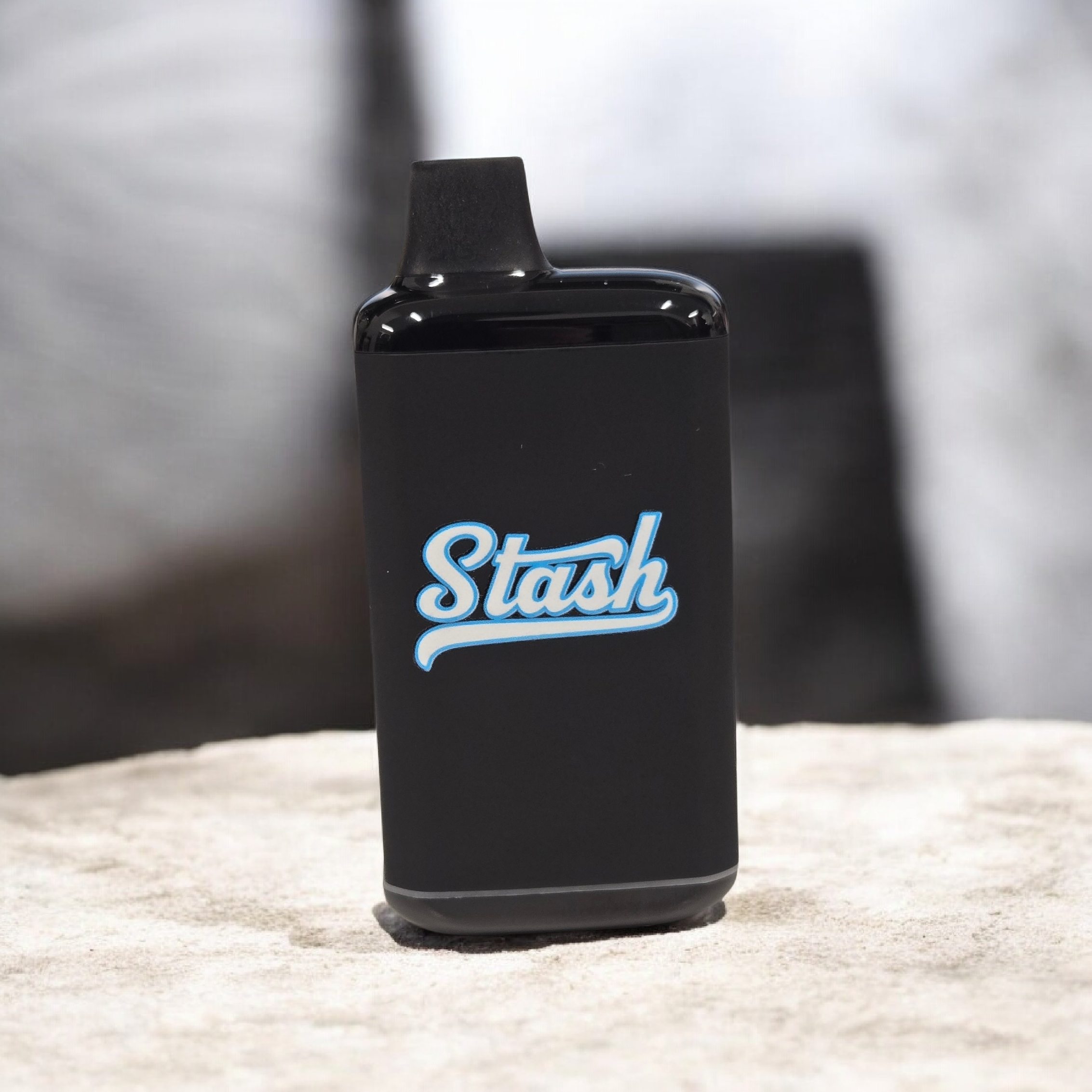 ROYAL OAK INTERNATIONAL - STASH 510 THREAD STEALTH BOX VAPE BATTERY - BLACK