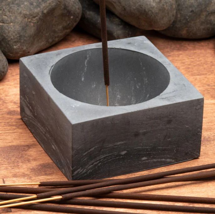 CONCRETE INCENSE HOLDER/BURNER