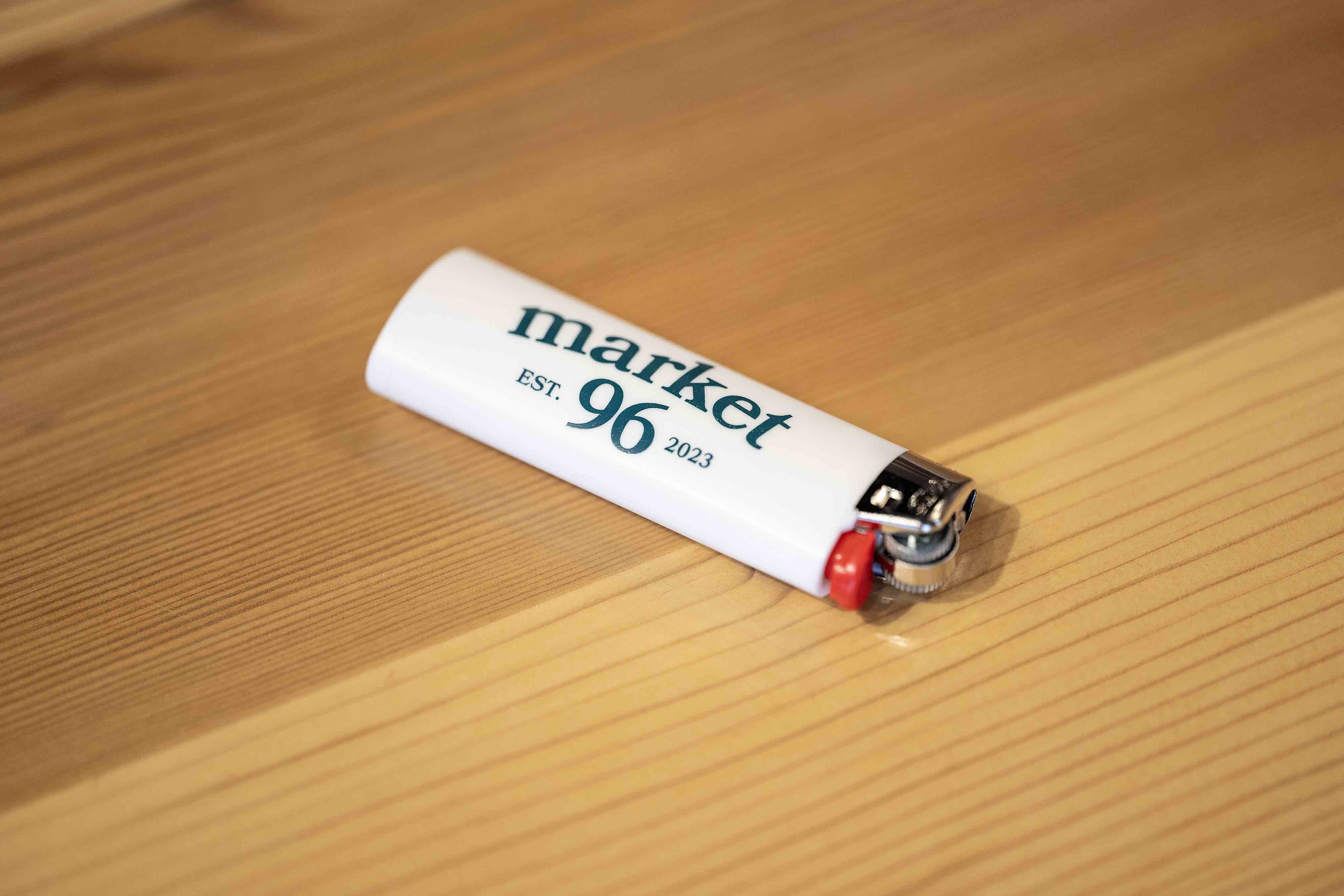 BIC LIGHTER | WHITE | STANDARD