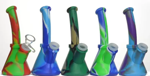 6 INCH CURVE TOP SILICONE WATERPIPE