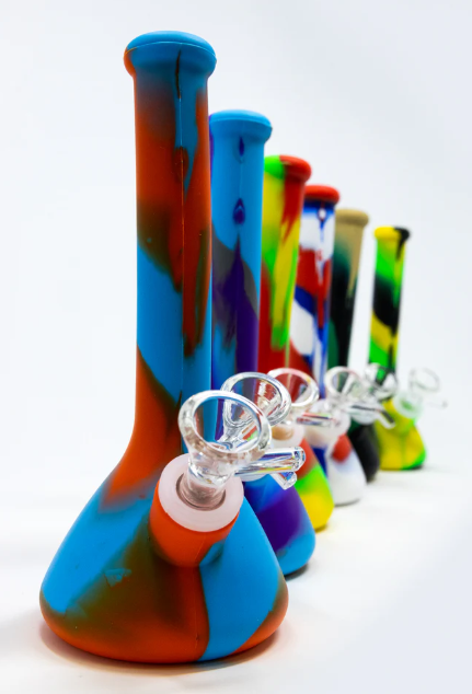8 INCH SILICONE BEAKER WATERPIPE