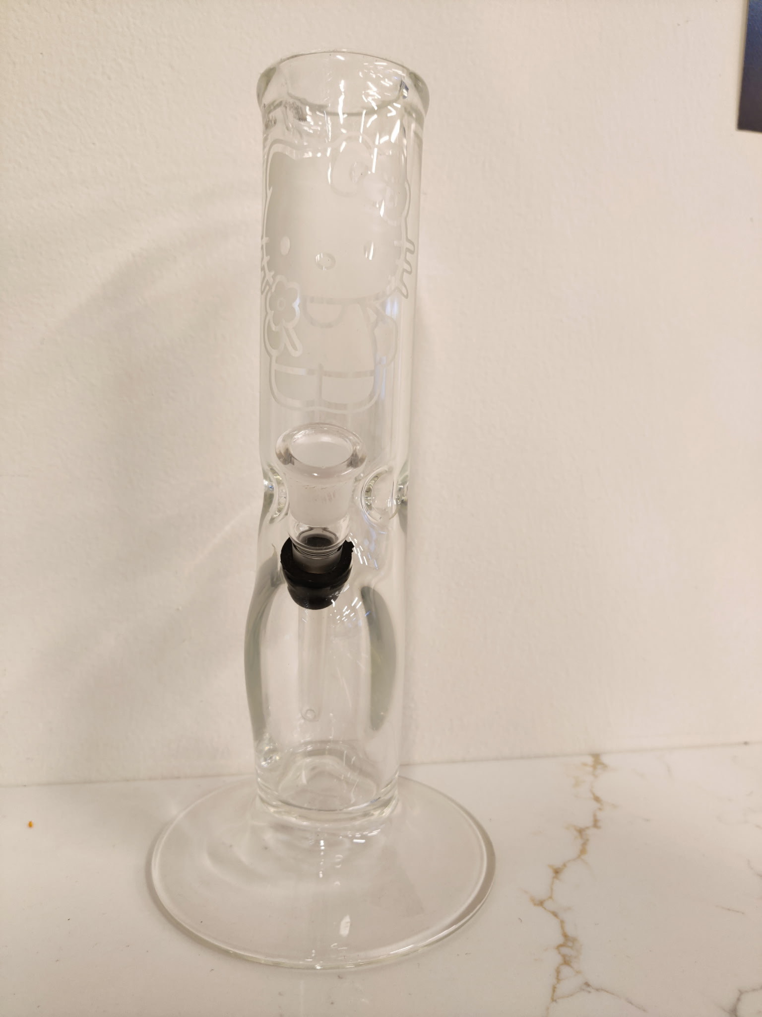 Hello Kitty Bong - Medium