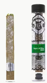 Verde (1.65g) Platinum Diamond Infused Blunt [S]
