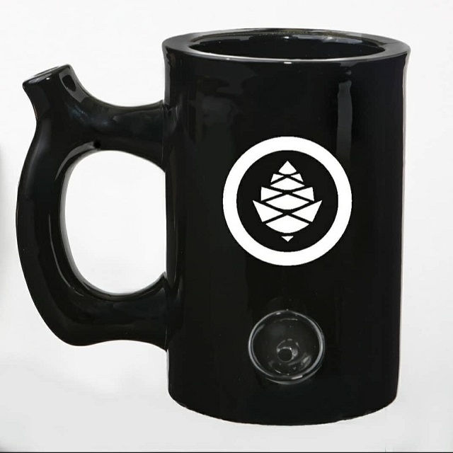 WAKE & BAKE MUG