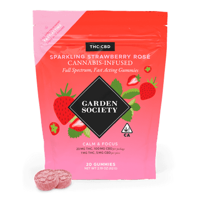SPARKLING STRAWBERRY ROSE GUMMIES